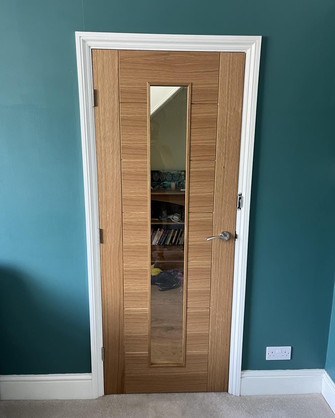 1981 x 762 x 35mm (30") Modern 7 Panel Oak Clear Glazed - Prefinished Internal Doors